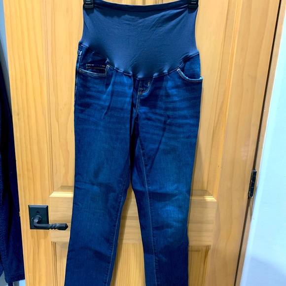 Old Navy Maternity Full Panel Straight, Size 2. - Picture 1 of 3